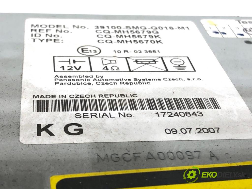 HONDA CIVIC VIII liftback 2007 103 kW 2.2 CTDi (FK3) 2204 RADIO 39100 SMG-G016-M1 (Audio zariadenie)