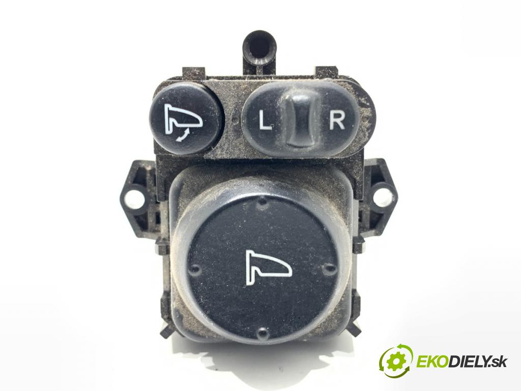 HONDA CIVIC VIII liftback 2007 103 kW 2.2 CTDi (FK3) 2204 Prepínač nastavenia spätných zrkadiel  (Prepínacie páčky pod volantom)