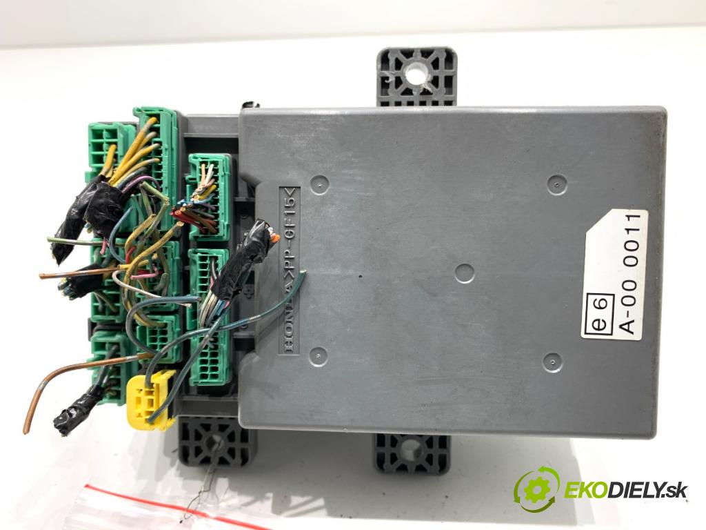 HONDA CIVIC VIII liftback 2007 103 kW 2.2 CTDi (FK3) 2204 Modul BSI SMG-G230 (Poistková skrinka)