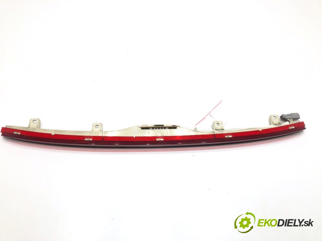 HONDA CIVIC VIII liftback 2007 103 kW 2.2 CTDi (FK3) 2204 Svetlo brzdových svetiel 34270-SMG-E010