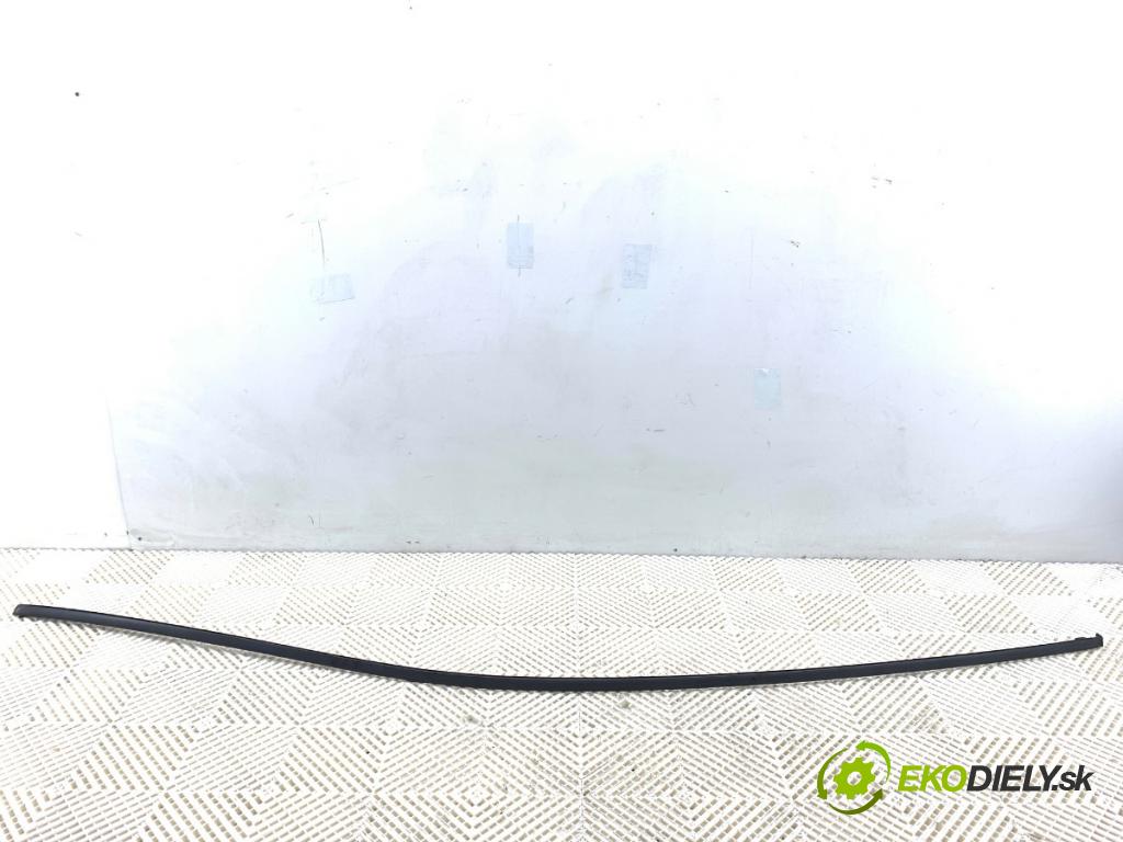 HONDA CIVIC VIII liftback 2007 103 kW 2.2 CTDi (FK3) 2204 Lišta strešná pravá 