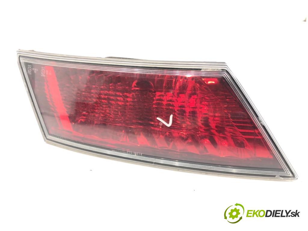 HONDA CIVIC VIII liftback 2007 103 kW 2.2 CTDi (FK3) 2204 světlo zadní část levá strana vnitřní 226-16721 (Klika dveří ostatní)