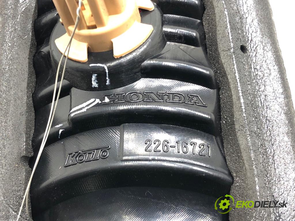 HONDA CIVIC VIII liftback 2007 103 kW 2.2 CTDi (FK3) 2204 světlo zadní část levá strana vnitřní 226-16721 (Klika dveří ostatní)