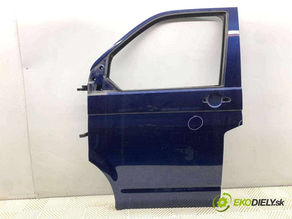 VW TRANSPORTER T5 Autobus 2003 96 kW 2.5 TDI 2461 dveře levý přední část 