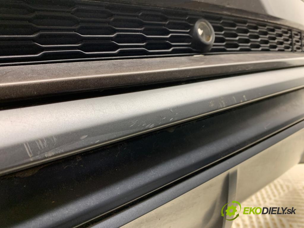 AUDI Q8 SUV 2019 210 kW 50 TDI Mild Hybrid quattro 2967 nárazník zadní část LY8S (Klika dveří ostatní)