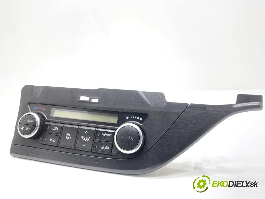 TOYOTA AURIS II liftback 2013 97 kW 1.6 (ZRE181_, ZRE185_) 1598 Panel ovládania kúrenia 55900-02370 (Prepínacie páčky pod volantom)