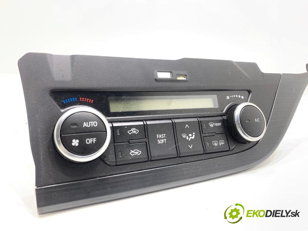 TOYOTA AURIS II liftback 2013 97 kW 1.6 (ZRE181_, ZRE185_) 1598 Panel ovládania kúrenia 55900-02370 (Prepínacie páčky pod volantom)