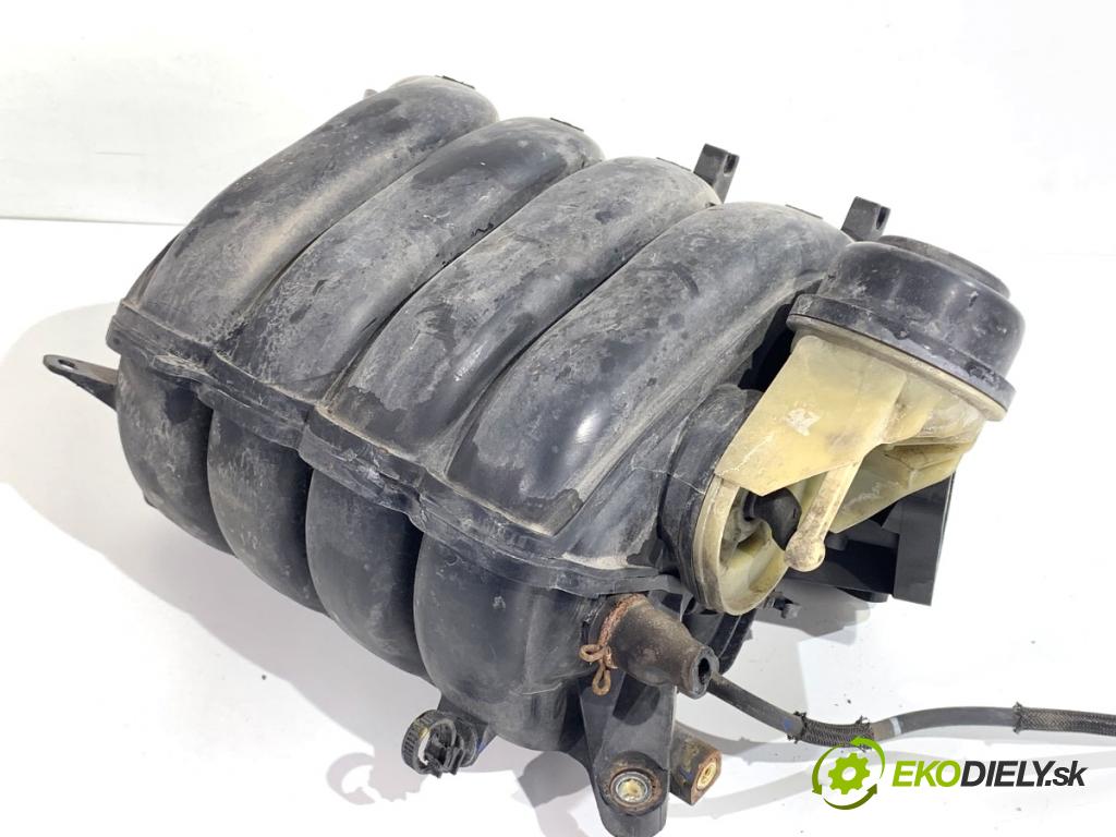 TOYOTA AURIS II liftback 2013 97 kW 1.6 (ZRE181_, ZRE185_) 1598 Potrubie sacie, sanie 1028189S01 (Sacie potrubie)