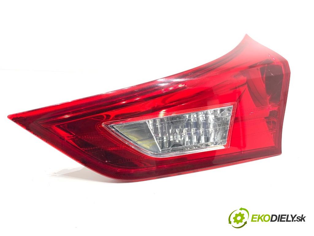 TOYOTA AURIS II liftback 2013 97 kW 1.6 (ZRE181_, ZRE185_) 1598 Svetlo zad pravá vnútorná (Kľučka dverí ostatné)