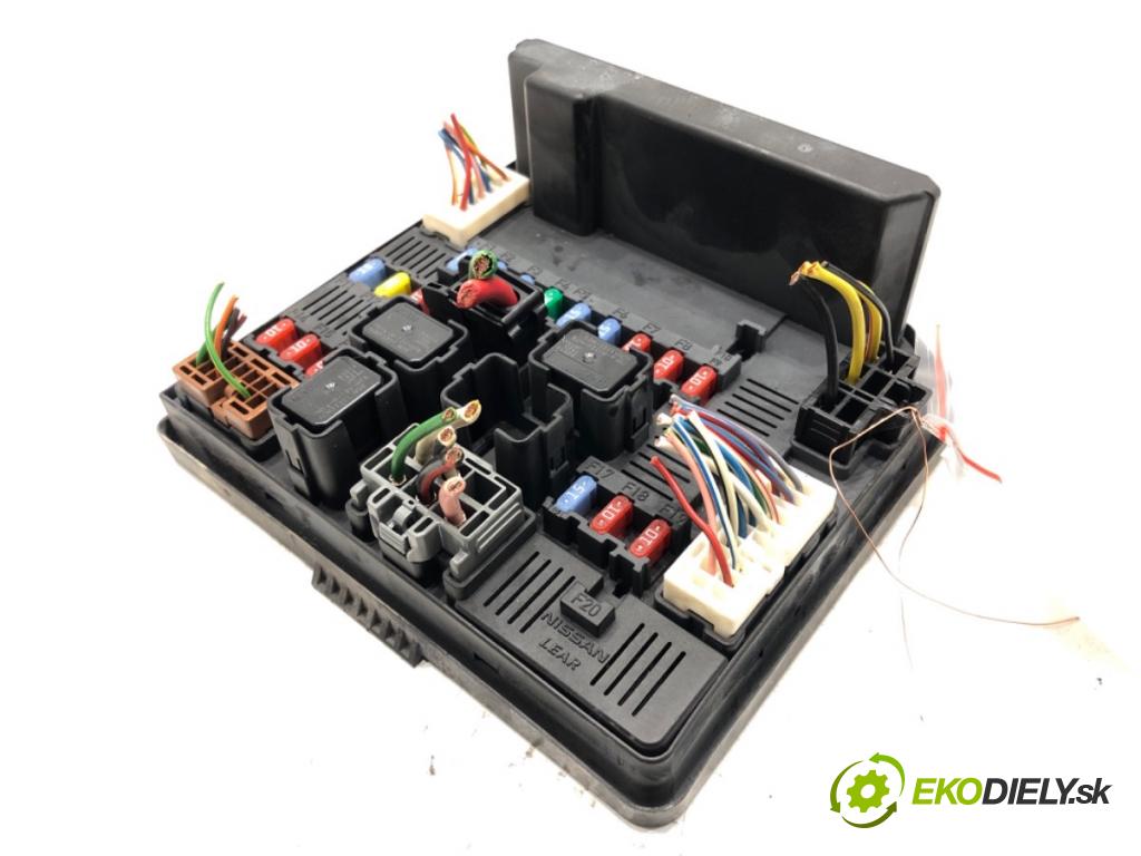 NISSAN QASHQAI J10 SUV 2008 78 kW 1.5 dCi 1461 modul BSI 284B7-JD00B (Pojistková skříňka)