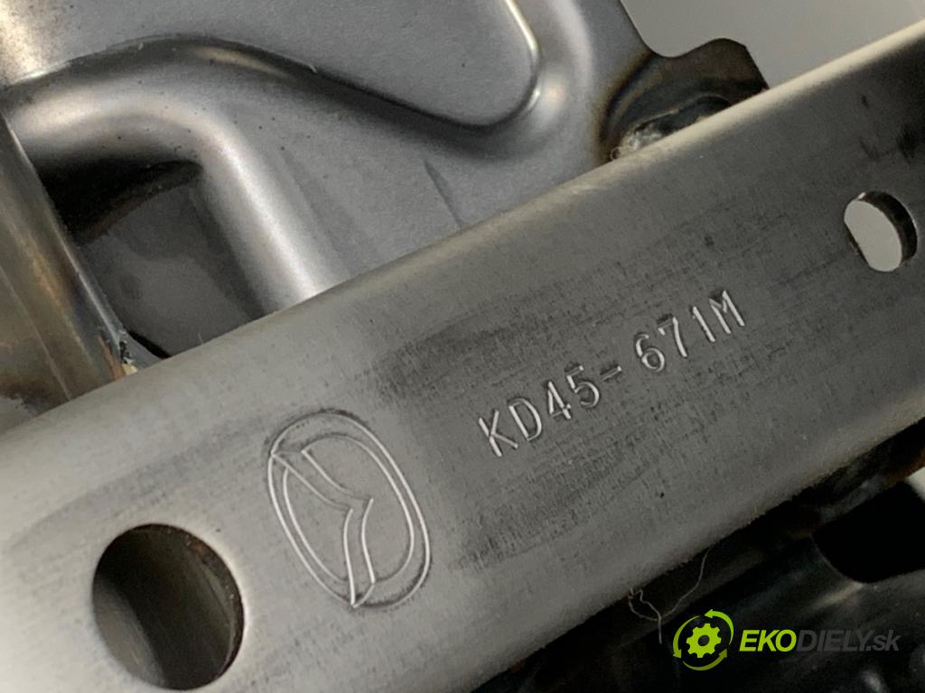 MAZDA 3 BM liftback 2014 88 kW 2.0 1998 palubní doska  (Palubní deska)