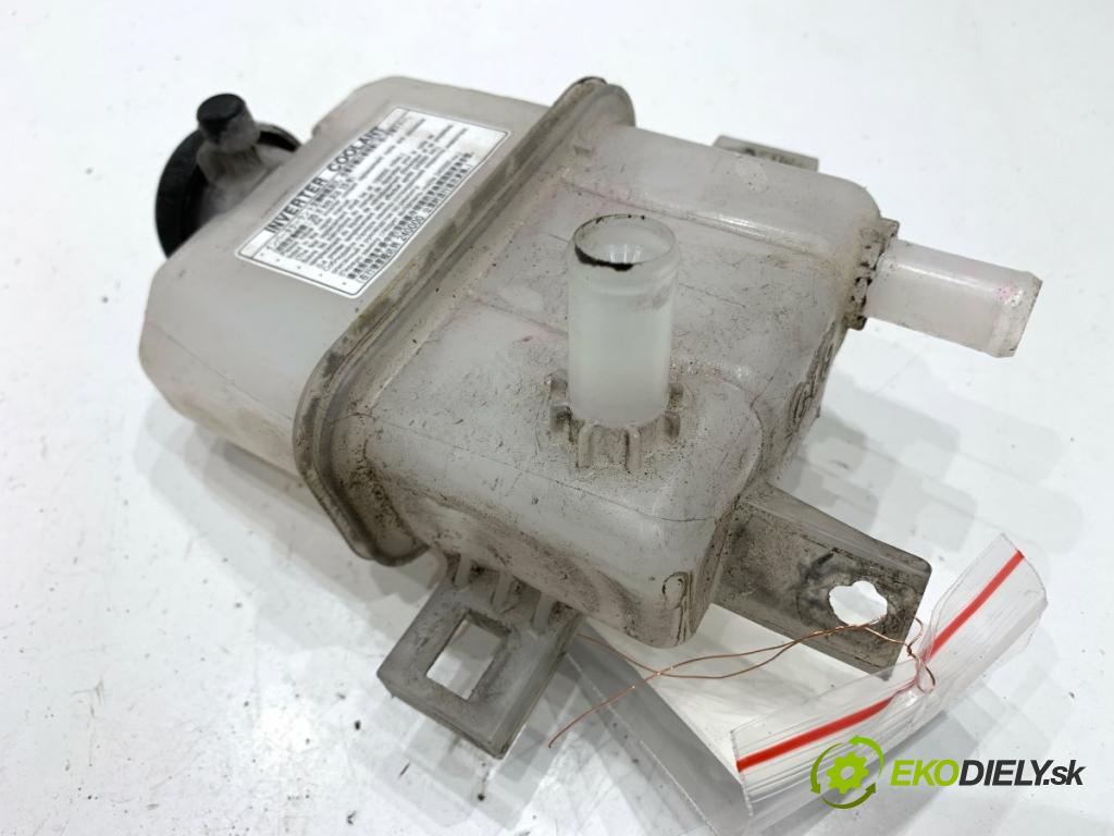 TOYOTA COROLLA E21 sedan 2022 72 kW 1.8 VVTi Hybrid (ZWE211, MZEA12) 1798 Nádržka vyrovnávacia (kvapaliny) chladiaceho