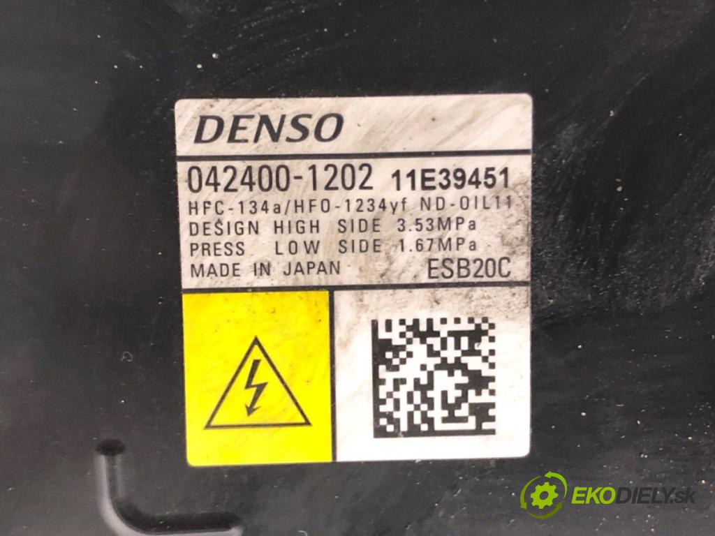 TOYOTA COROLLA E21 sedan 2022 72 kW 1.8 VVTi Hybrid (ZWE211, MZEA12) 1798 kompresor klimatizace 042400-1202 (Kompresor klimatizace)