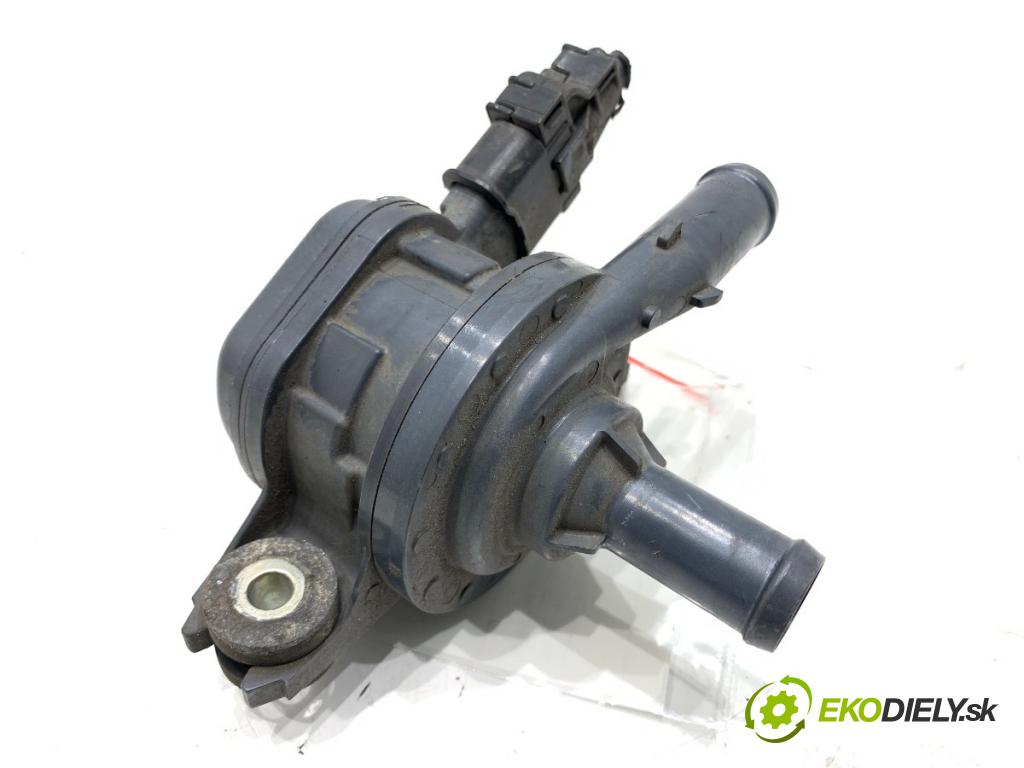 TOYOTA COROLLA E21 sedan 2022 72 kW 1.8 VVTi Hybrid (ZWE211, MZEA12) 1798 DALŠÍ: Pumpa vody G9040-47040 (Vodná pumpa)