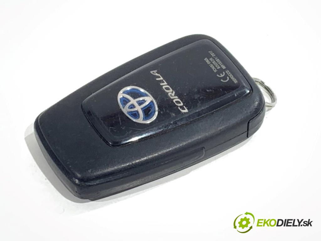 TOYOTA COROLLA E21 sedan 2022 72 kW 1.8 VVTi Hybrid (ZWE211, MZEA12) 1798 klíč B2U2K2R