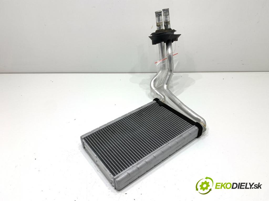 TOYOTA COROLLA E21 sedan 2022 72 kW 1.8 VVTi Hybrid (ZWE211, MZEA12) 1798 topné těleso radiátor topení  (Radiátor topení)