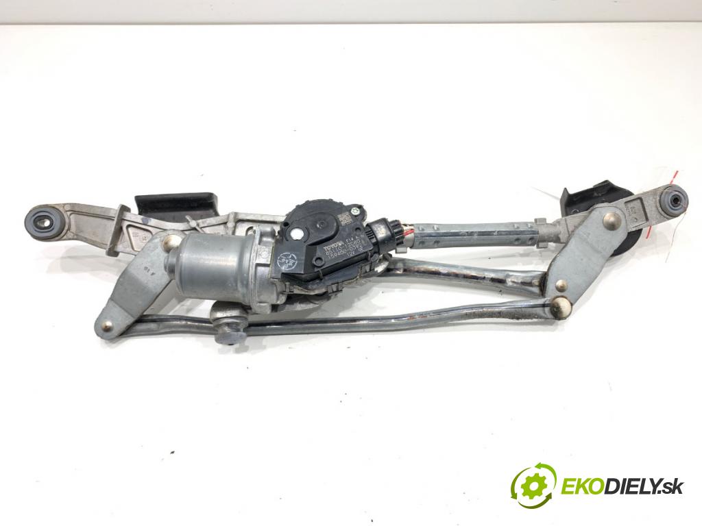 TOYOTA COROLLA E21 sedan 2022 72 kW 1.8 VVTi Hybrid (ZWE211, MZEA12) 1798 Mechanizmus stieračov predný 85110-12C80 (Motorček stieračov predný)