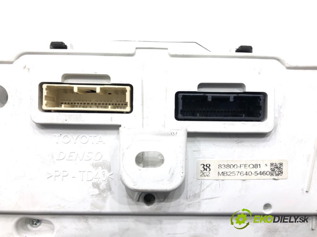 TOYOTA COROLLA E21 sedan 2022 72 kW 1.8 VVTi Hybrid (ZWE211, MZEA12) 1798 prístrojovka 83800-FEQ81 (Přístrojová deska)