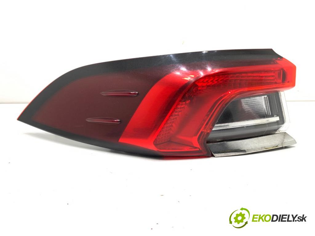 TOYOTA COROLLA E21 sedan 2022 72 kW 1.8 VVTi Hybrid (ZWE211, MZEA12) 1798 Svetlo ľavy zad 
