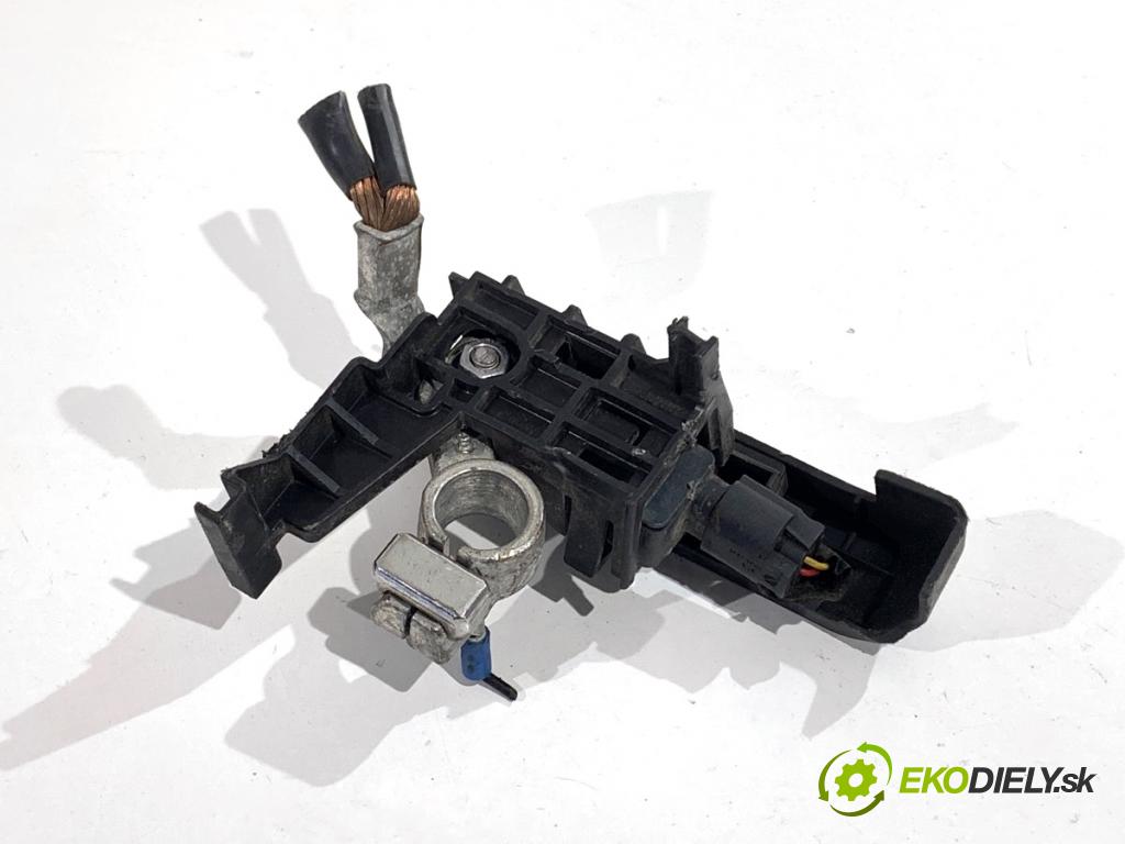 TOYOTA COROLLA E21 sedan 2022 72 kW 1.8 VVTi Hybrid (ZWE211, MZEA12) 1798 svorka MINUS 28850-0Y020