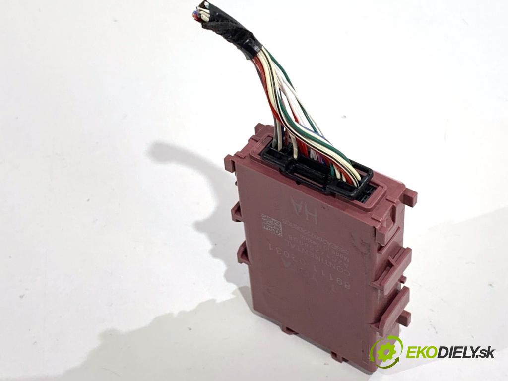 TOYOTA COROLLA E21 sedan 2022 72 kW 1.8 VVTi Hybrid (ZWE211, MZEA12) 1798 modul GATEWAY 89111-02031