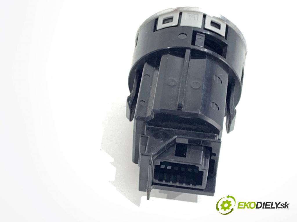 TOYOTA COROLLA E21 sedan 2022 72 kW 1.8 VVTi Hybrid (ZWE211, MZEA12) 1798 vypínač ZAPALOVANIE: START/STOP