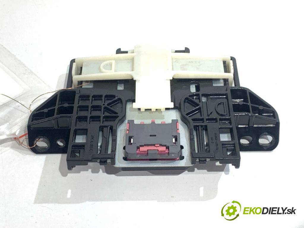 TOYOTA COROLLA E21 sedan 2022 72 kW 1.8 VVTi Hybrid (ZWE211, MZEA12) 1798 ANTENA GPS 86862-42010