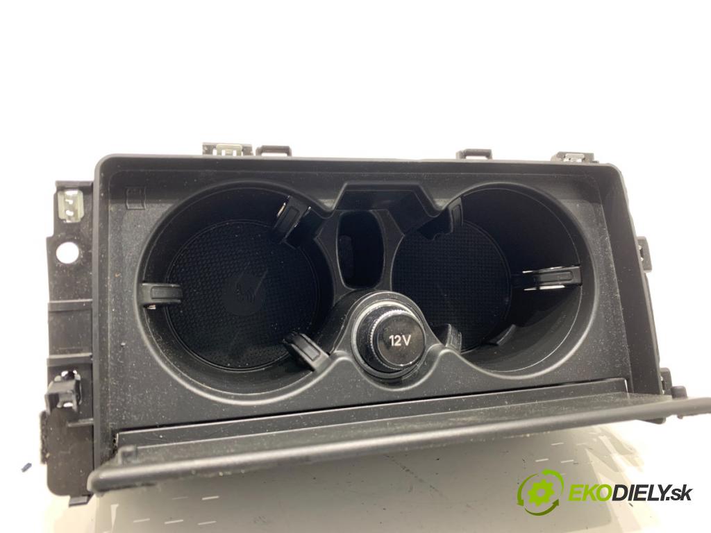 AUDI Q8 SUV 2019 210 kW 50 TDI Mild Hybrid quattro 2967 Držiak na nápoje 4M8862533 (Držiak (úchyt) na nápoje)