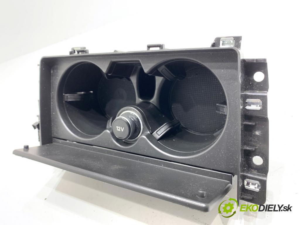 AUDI Q8 SUV 2019 210 kW 50 TDI Mild Hybrid quattro 2967 Držiak na nápoje 4M8862533 (Držiak (úchyt) na nápoje)