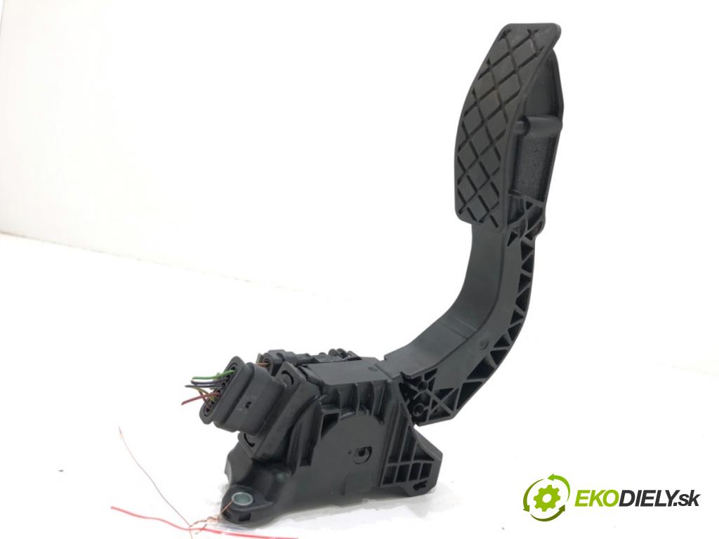 AUDI Q8 SUV 2019 210 kW 50 TDI Mild Hybrid quattro 2967 Potenciometer plynu 4N1723523 (Potenciometer plynového pedálu)