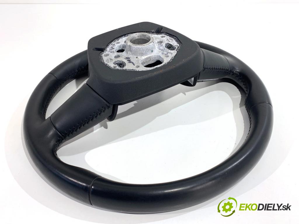 AUDI Q8 SUV 2019 210 kW 50 TDI Mild Hybrid quattro 2967 Volant 4M0419689 (Volant)