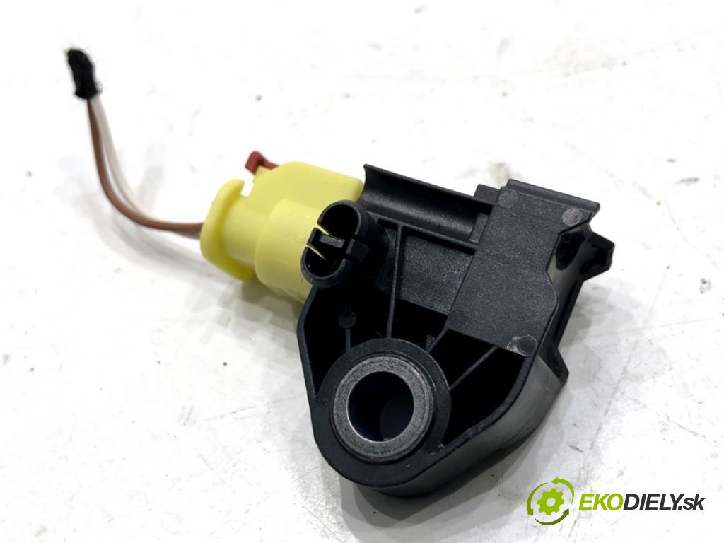 AUDI Q8 SUV 2019 210 kW 50 TDI Mild Hybrid quattro 2967 Snímač nárazu 4N0959651D (Snímač nárazu)