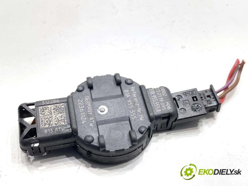 AUDI Q8 SUV 2019 210 kW 50 TDI Mild Hybrid quattro 2967 snímač deště 81A955555A (Snímač deště)