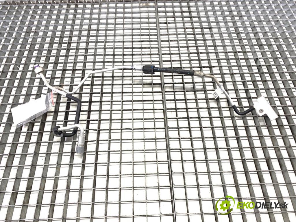 AUDI Q8 SUV 2019 210 kW 50 TDI Mild Hybrid quattro 2967 rúrka klimatizace 4M1816720R (Trubka klimatizace)