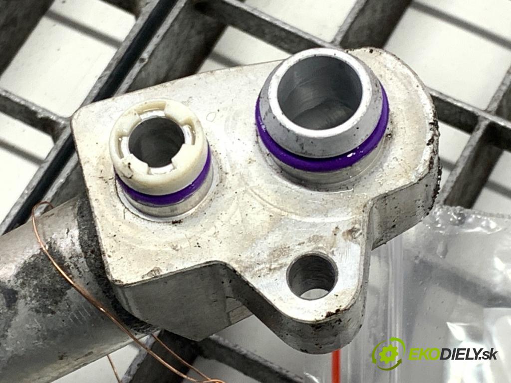 AUDI Q8 SUV 2019 210 kW 50 TDI Mild Hybrid quattro 2967 rúrka klimatizace 4M0816738M (Trubka klimatizace)