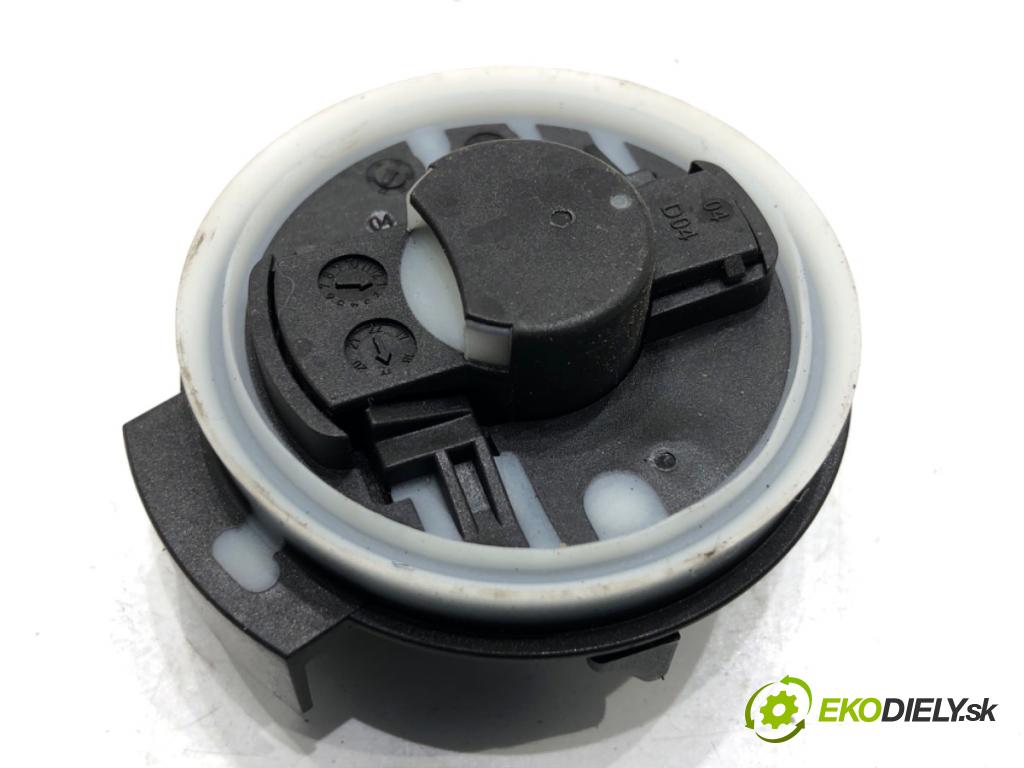 AUDI Q8 SUV 2019 210 kW 50 TDI Mild Hybrid quattro 2967 Snímač nárazu 5Q0959354 (Snímač nárazu)