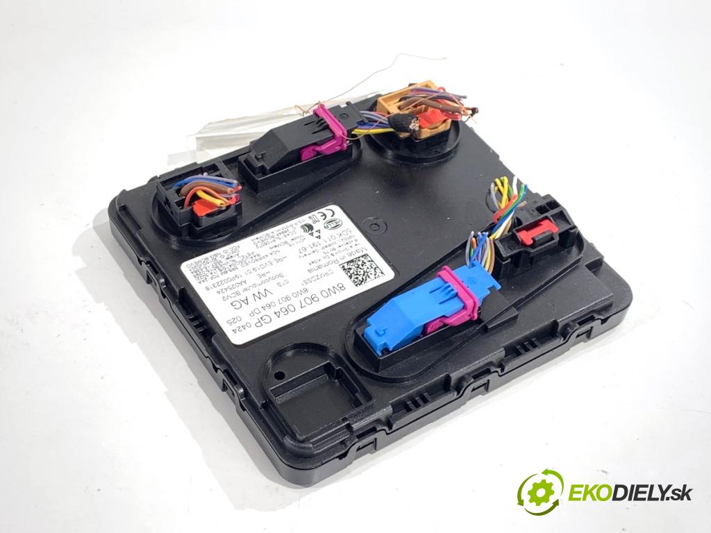 AUDI Q8 SUV 2019 210 kW 50 TDI Mild Hybrid quattro 2967 Modul komfortu 8W0907064GP (Modul komfortu)