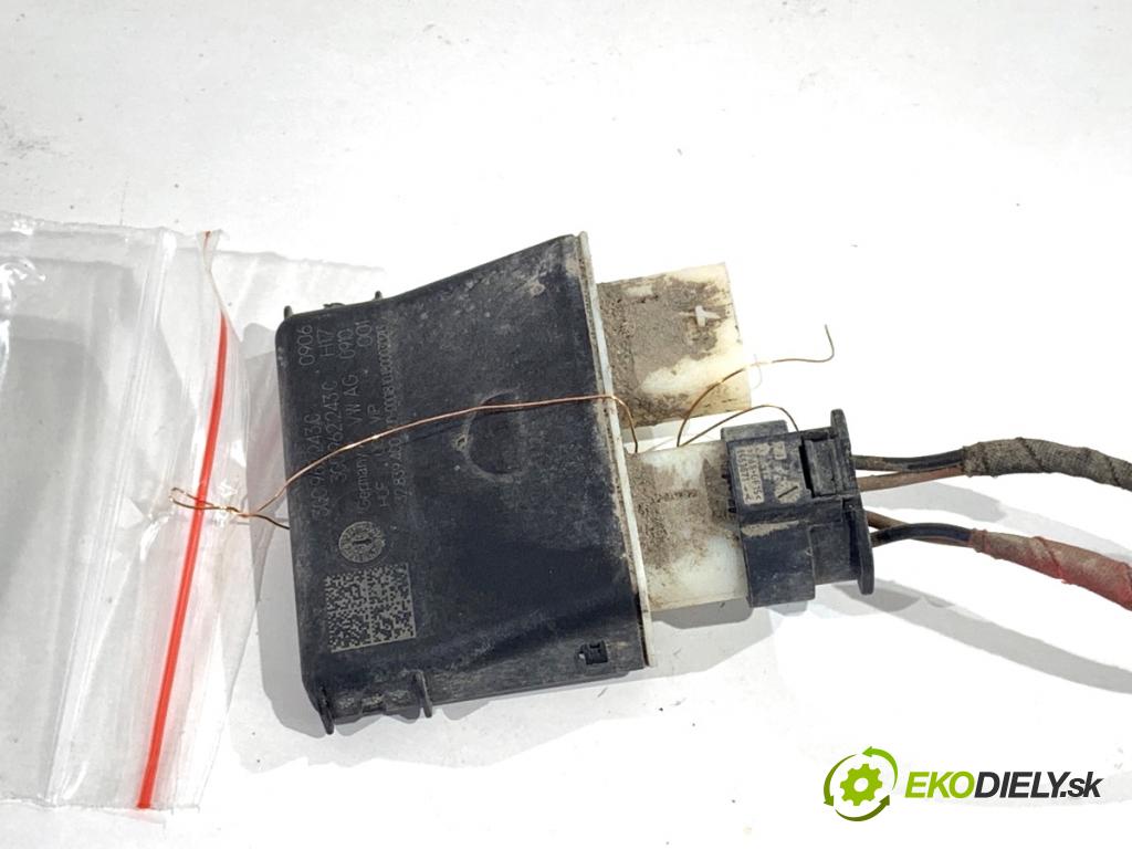 AUDI Q8 SUV 2019 210 kW 50 TDI Mild Hybrid quattro 2967 Modul otvárania dverí 3G0962243C