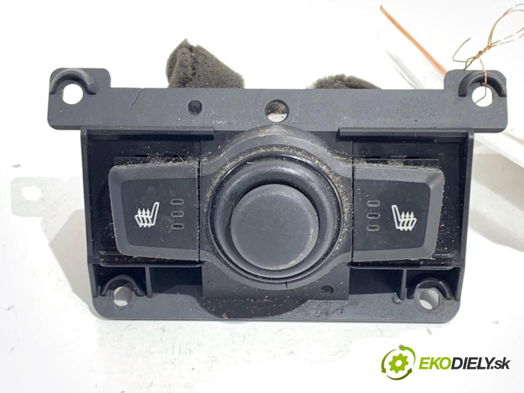 OPEL ANTARA A SUV 2007 110 kW 2.0 CDTI 4x4 1991 Prepínač sedačky 96672976