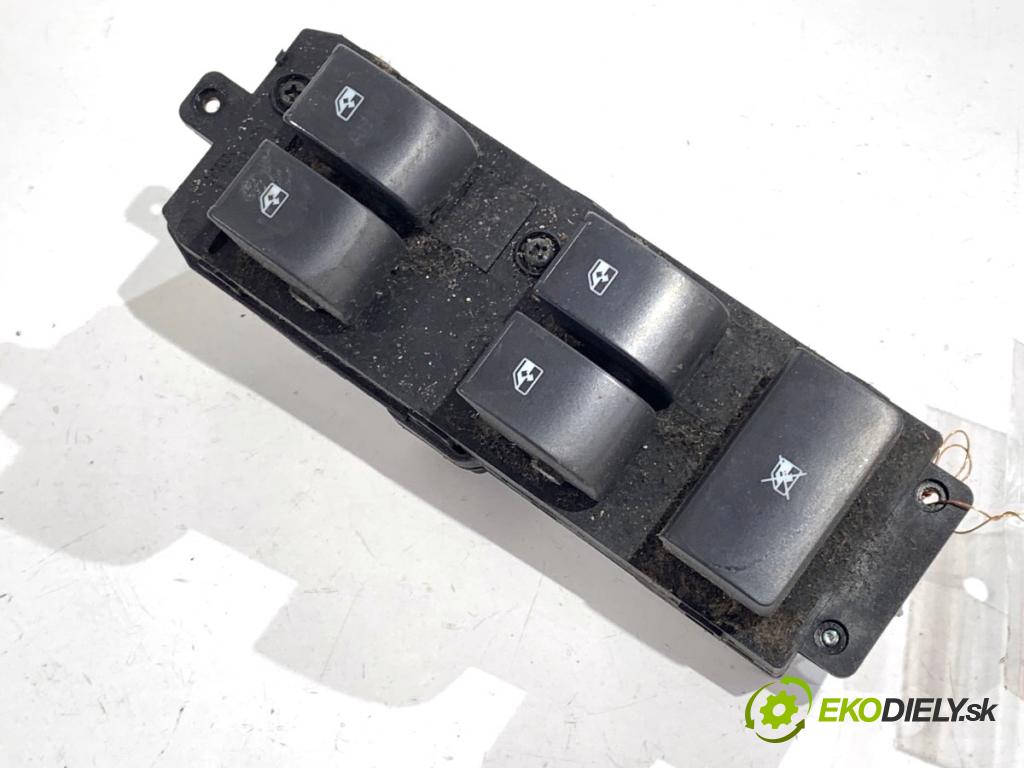 OPEL ANTARA A SUV 2007 110 kW 2.0 CDTI 4x4 1991 Prepínač okien 202005436 (Prepínacie páčky pod volantom)