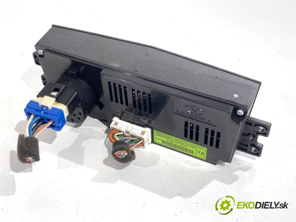 OPEL ANTARA A SUV 2007 110 kW 2.0 CDTI 4x4 1991 Panel ovládania kúrenia 96834885 (Prepínacie páčky pod volantom)