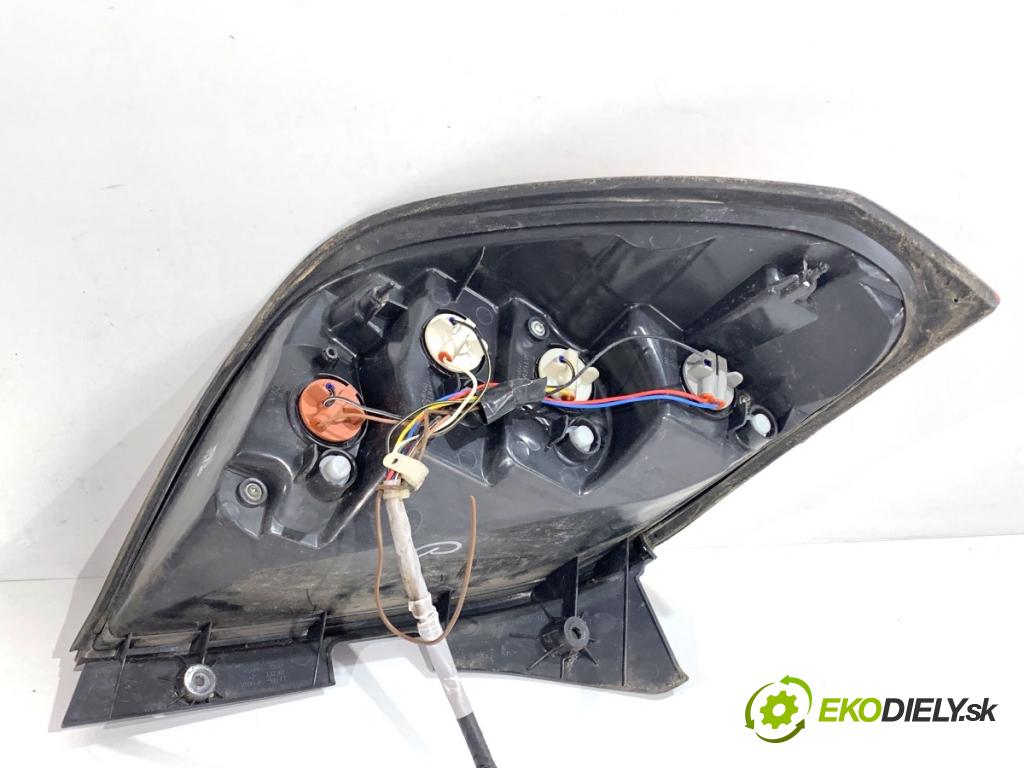 OPEL ANTARA A SUV 2007 110 kW 2.0 CDTI 4x4 1991 světlo pravý zadní část