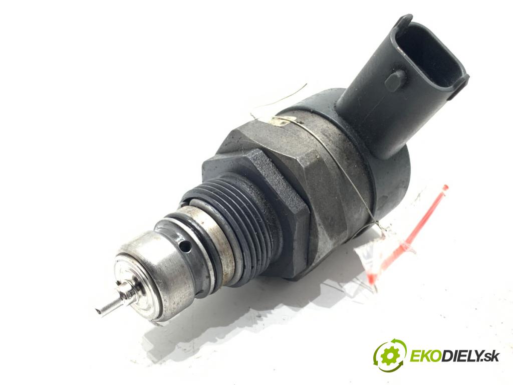 OPEL ANTARA A SUV 2007 110 kW 2.0 CDTI 4x4 1991 Snímač tlaku paliva 0281002507 (Snímač)