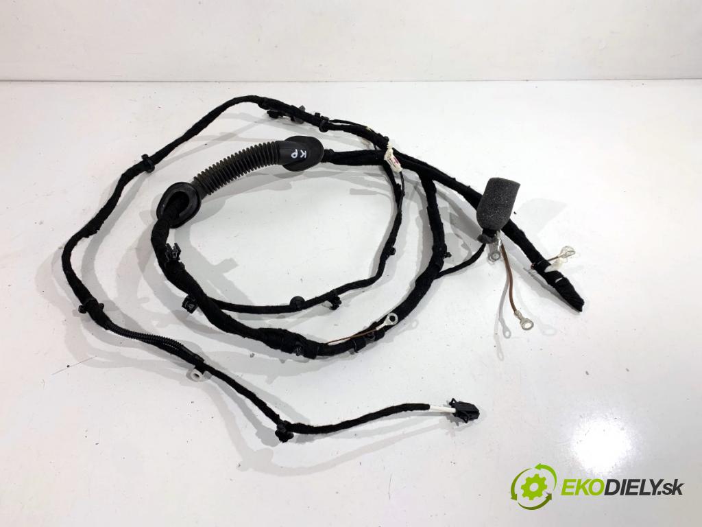 AUDI Q8 SUV 2019 210 kW 50 TDI Mild Hybrid quattro 2967 Káblovačka dverí kufra zad 