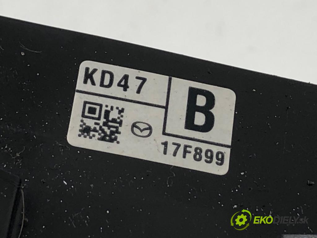 MAZDA CX-5 SUV 2013 129 kW 2.2 D AWD (KE102) 2191 Prepínač stieračov 17F899 (Prepínacie páčky pod volantom)