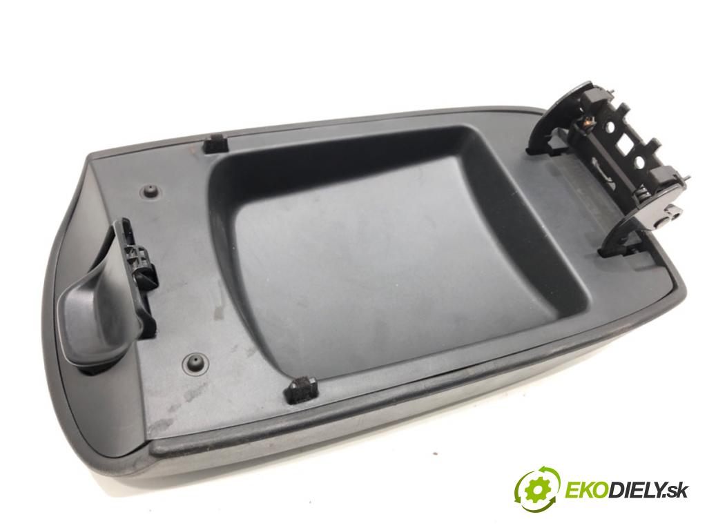 MAZDA CX-5 SUV 2013 129 kW 2.2 D AWD (KE102) 2191 loketní opěrka  (Loketní opěrka)