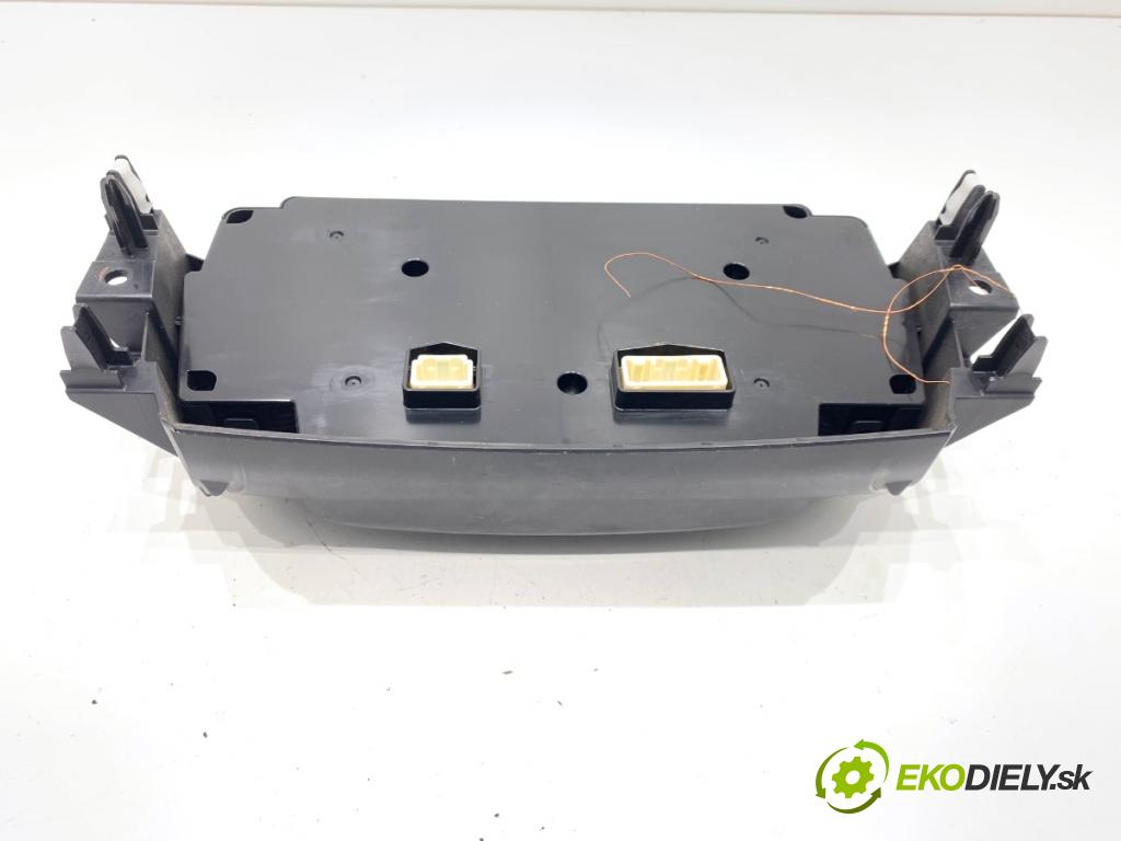 MAZDA CX-5 SUV 2013 129 kW 2.2 D AWD (KE102) 2191 Panel ovládania kúrenia  (Prepínacie páčky pod volantom)