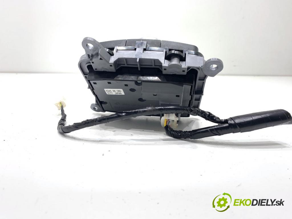 MAZDA CX-5 SUV 2013 129 kW 2.2 D AWD (KE102) 2191 Panel ovládania radia KD4566CM0 (Prepínacie páčky pod volantom)