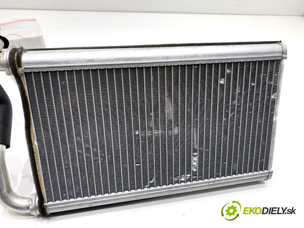 MAZDA CX-5 SUV 2013 129 kW 2.2 D AWD (KE102) 2191 Výhrevné teleso, radiátor kúrenia 8110011A (Radiátor kúrenia)