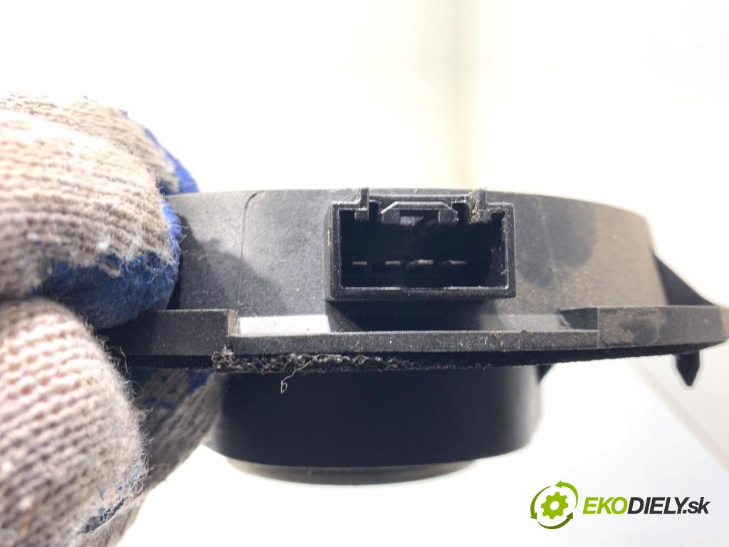 MAZDA CX-5 SUV 2013 129 kW 2.2 D AWD (KE102) 2191 reproduktory KD45-66-A60